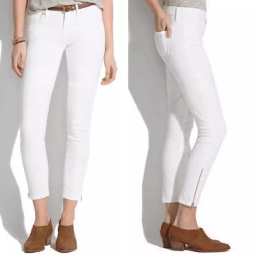 Madewell Size 24 x 25 1/2 ” Mid Rise White Zippered Leg Denim Slim Fit Jeans EUC